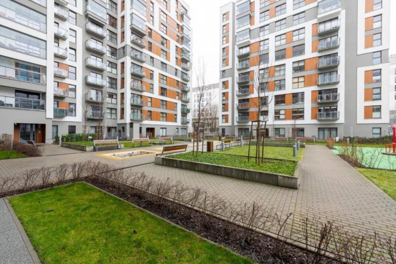 Woronicza 33B Prywatne Mieszkanie Z Oddzielna Sypialnia I Balkonem Bezplatne Miejsce Parkingowe Samodzielne Zameldowanie! Warsawa Bagian luar foto